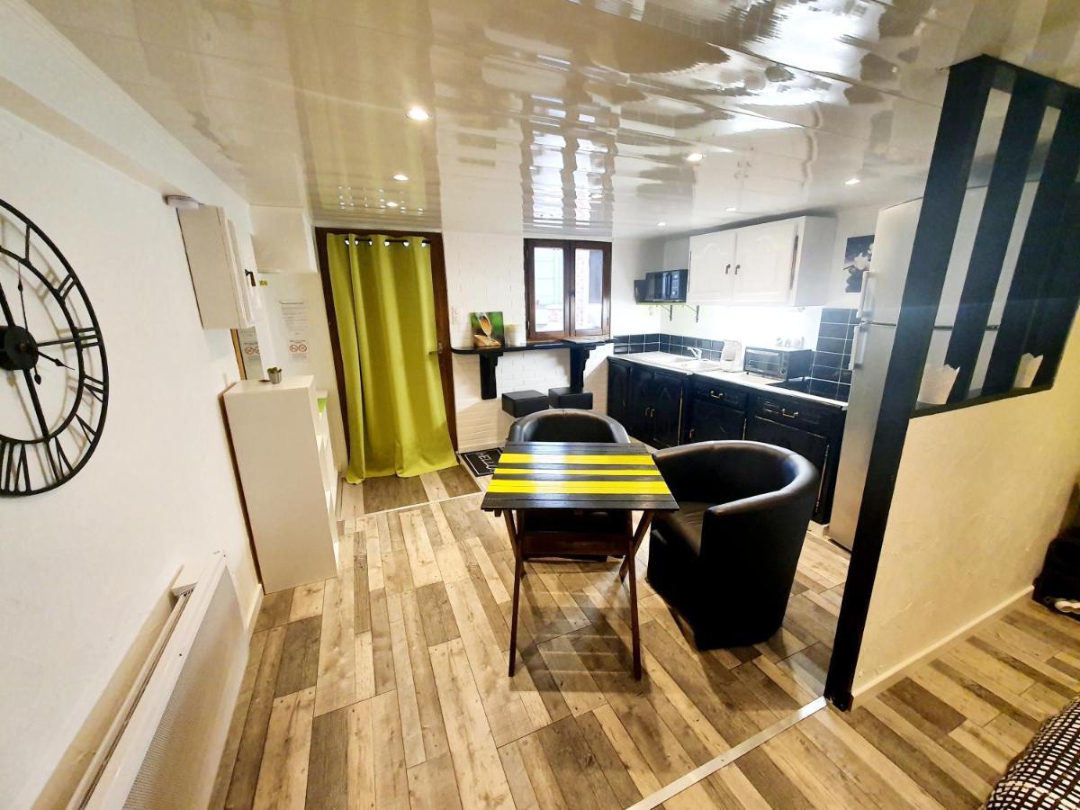 Apartamento Domaine Des Deux A Margny-sur-Matz Exterior foto